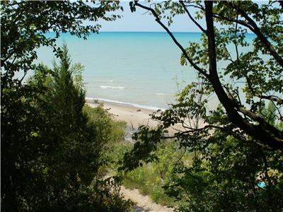 For a great cottage experience near Bayfield, on Lake Huron. The 