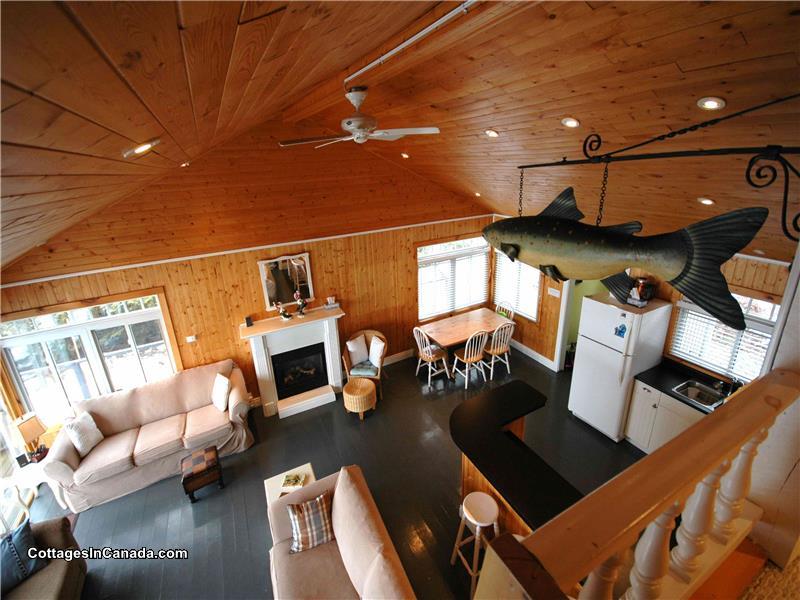 Payton's Legacy Waterfront Cottage Rental DI