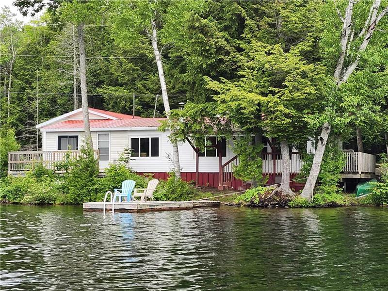 Faitez les reservation. (Je m'excuse pour non accents.)