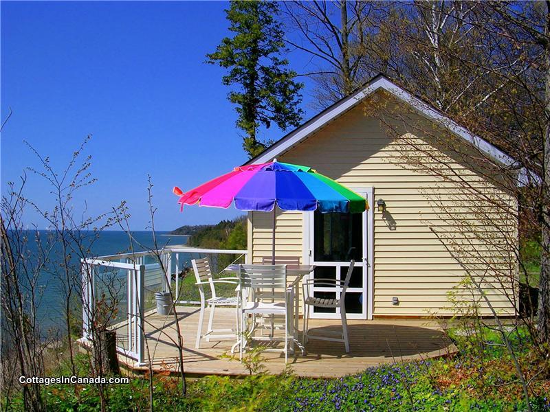 Honeymoon Cottage Bayfield Cottage Rental GL10610 CottagesInCanada