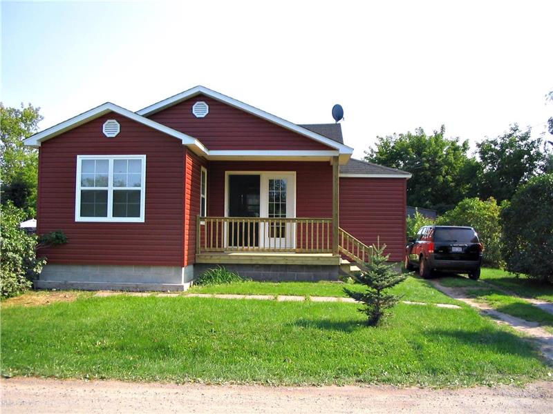 Little House on the Parlee Sunday-Sunday 2024 (Shediac/Pointe du Chene)