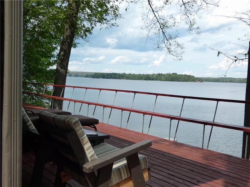 Chalet Crow Lake -45 minutes de Kingston - Superbe expérience de chalet, parfait pour les couples!