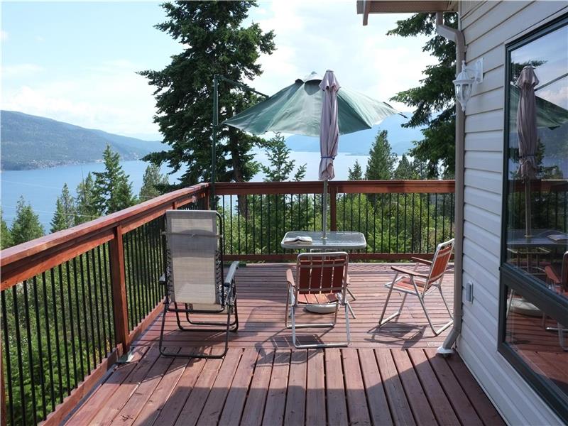 Westshore Estates Cottage Kelowna Cottage Rental Gl 12073