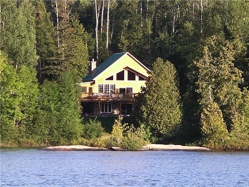 Lost Paradise Mer Bleue Lake Cayamant Cottage Rental Di