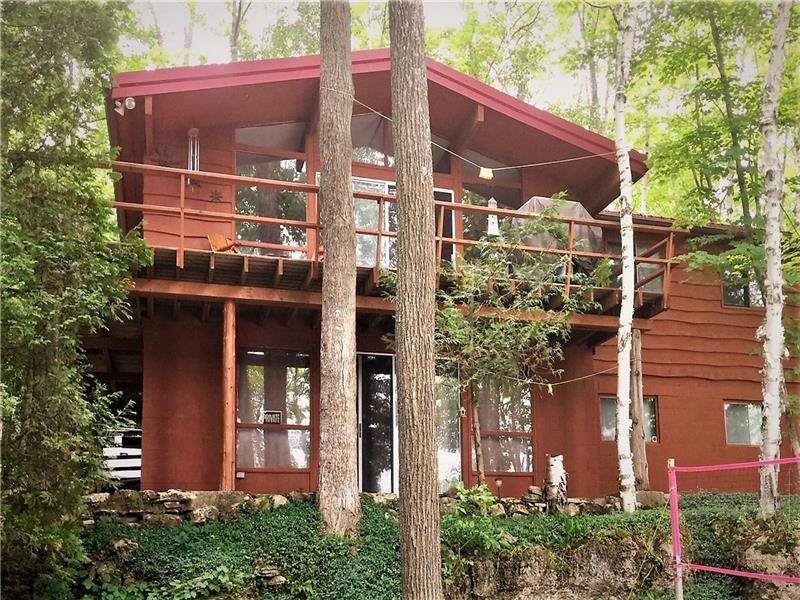 Beautiful Lakefront Viceroy Miller Lake Cottage Rental Pl