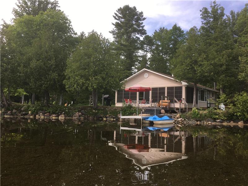 Water's Edge on Calabogie Lake