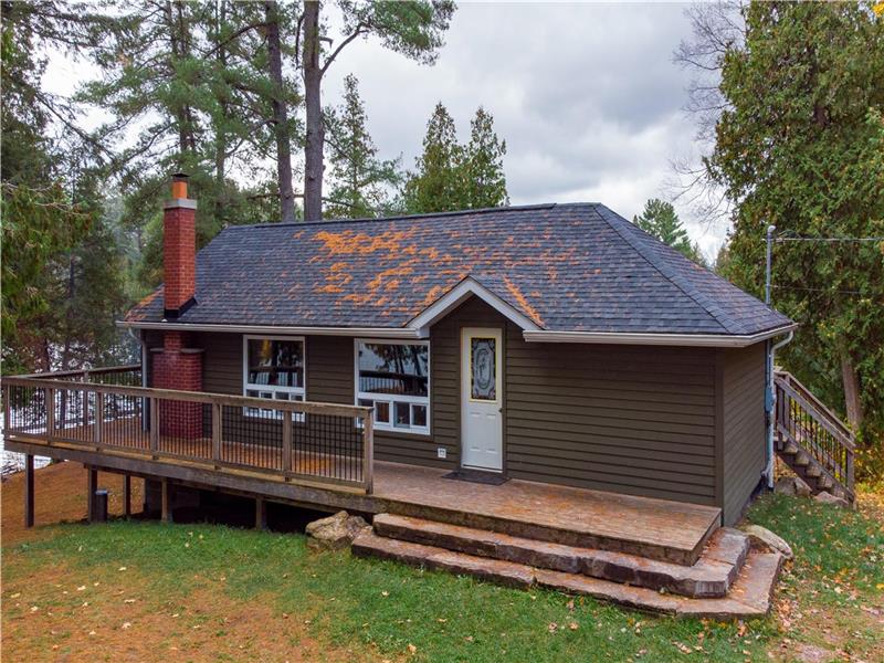 Hunter's Point Hideaway