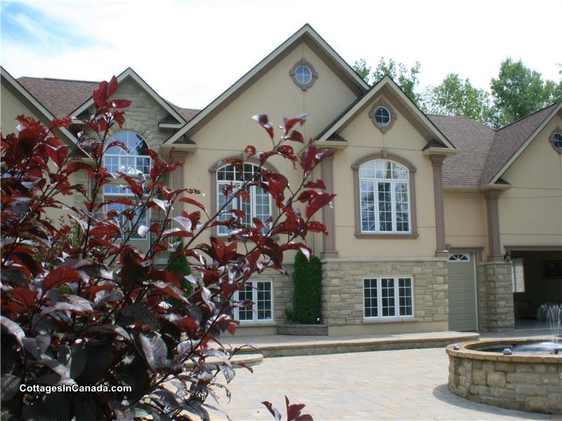 Luxury 6 Bedroom Lake Retreat Barrie Cottage Rental Di 16748