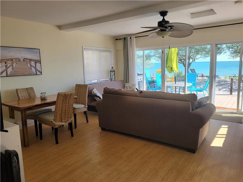 Port Maitland Beach House- great sandy beach,lake & lighthouse views with sunny & shade tree options