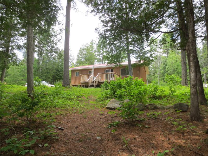 Muskie's Hideout  at Madawaska River