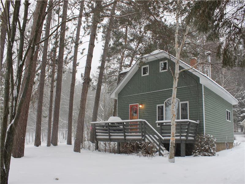 Lake Of Bays Cottage Cozy Up To The Huntsville Cottage Rental
