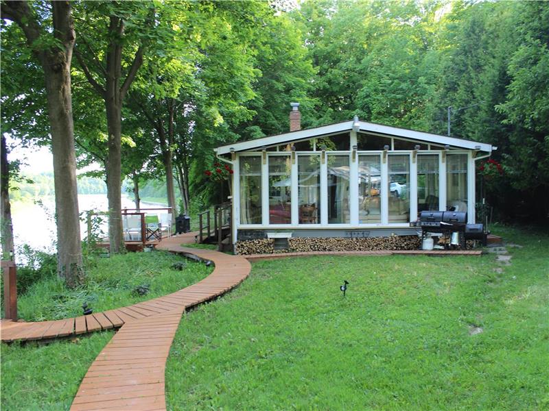 Saugeen River Retreat Southampton Cottage Rental Di 22429