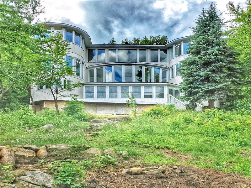 Our Cottage by the Lake in Huntsville Cottage Rental DI22581 CottagesInCanada