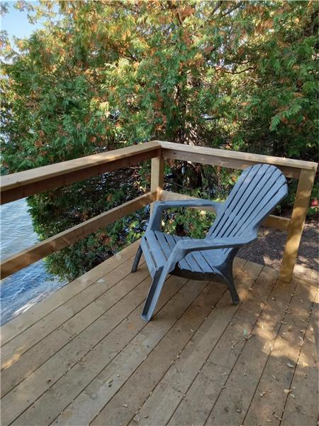 Sharbot Lake Village cottage