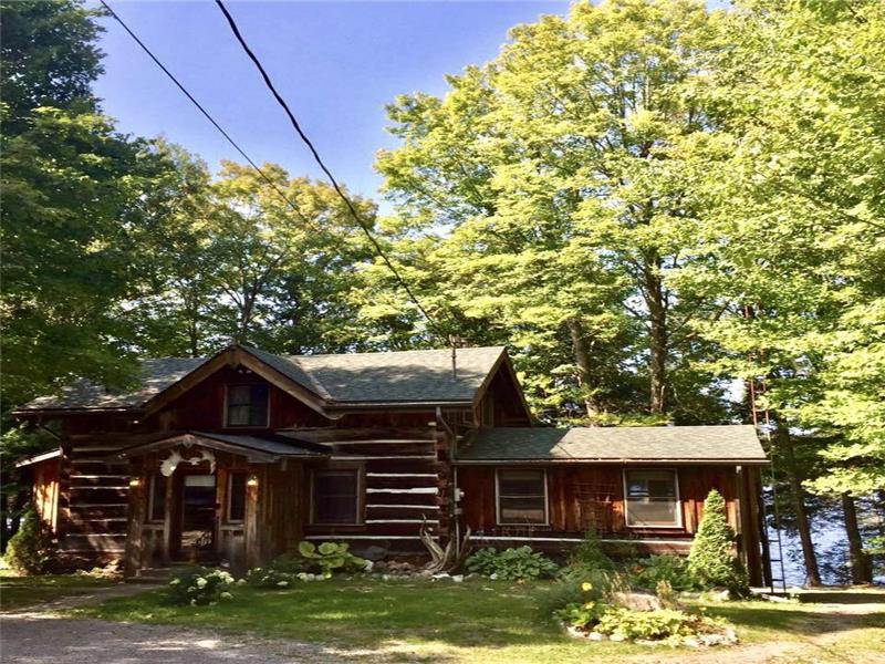 Centennial Lake Wolf Den Lodge In Calabogie Cottage Rental Di