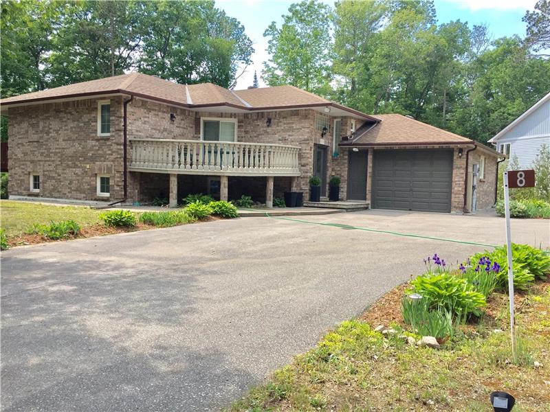 Lafontaine Family Cottage Tiny Cottage Rental Gl 24649