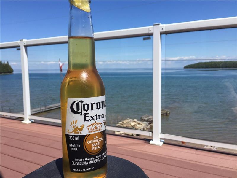 Beautiful Manitoulin Island, Smith Bay Waterfront Cottage GBI-0005