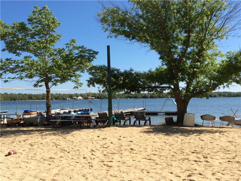 Lakefront Cottages Gull Lake Mb Gull Lake Cottage Rental Gl