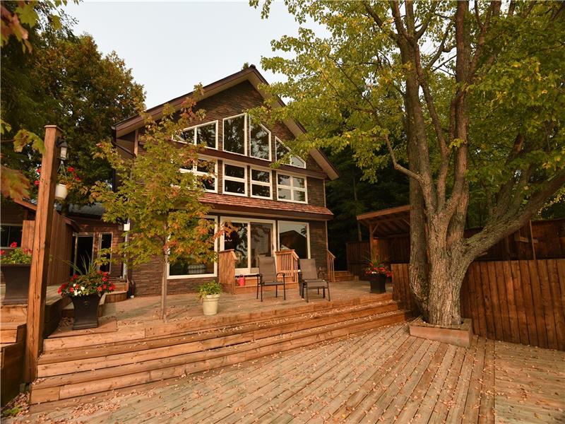 The Lakehouse Executive Family Callander Cottage Rental Di