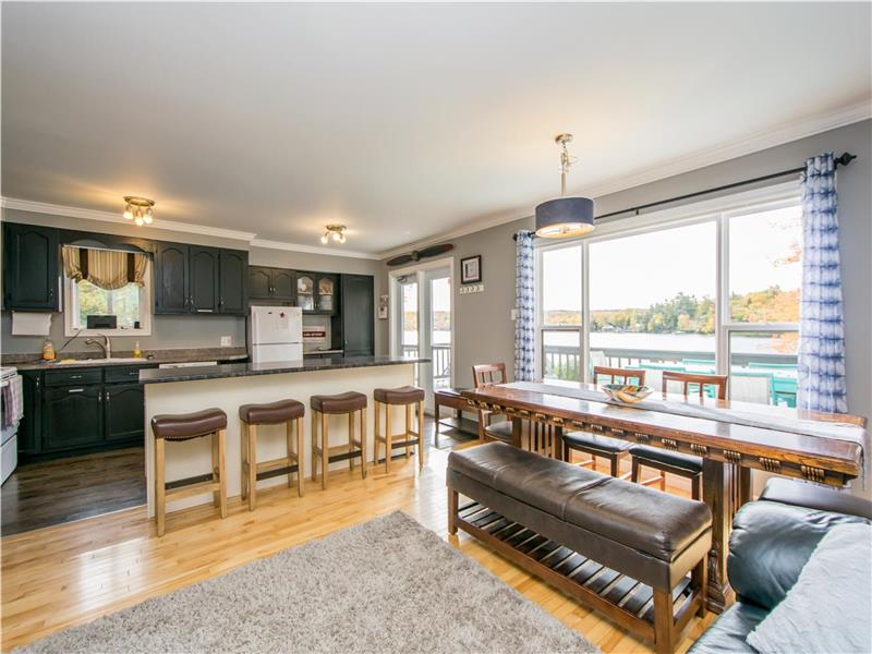 4 Bedroom 3 Bathroom Lakefront Home Upper Musquodoboit Cottage 4 Bedroom 3 Bathroom Lakefront Home Upper Musquodoboit Cottage Al Gl 26357 Cottagesincanada
