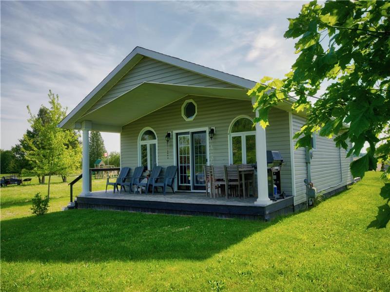 Carter S Cove Cottage Between Grand Grand Bend Cottage Rental