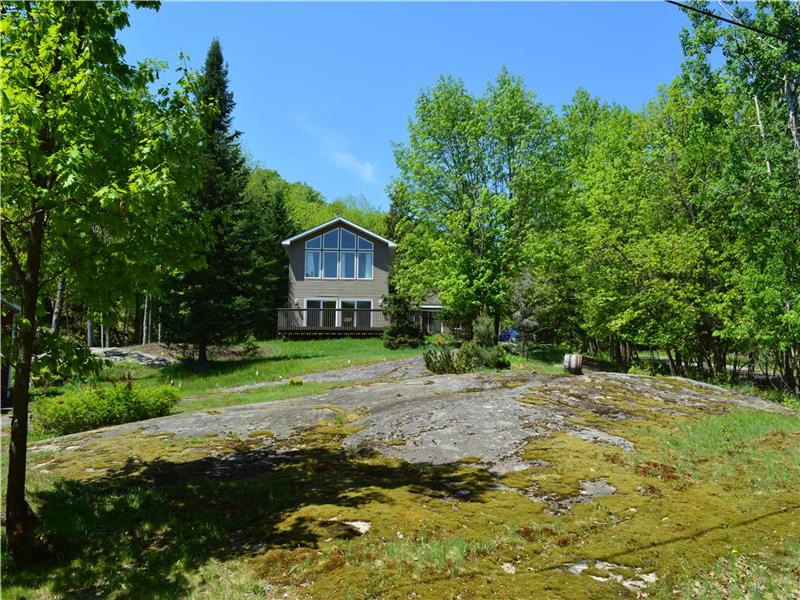 The Merry Moose Cottage Mary Lake Huntsville Cottage Rental