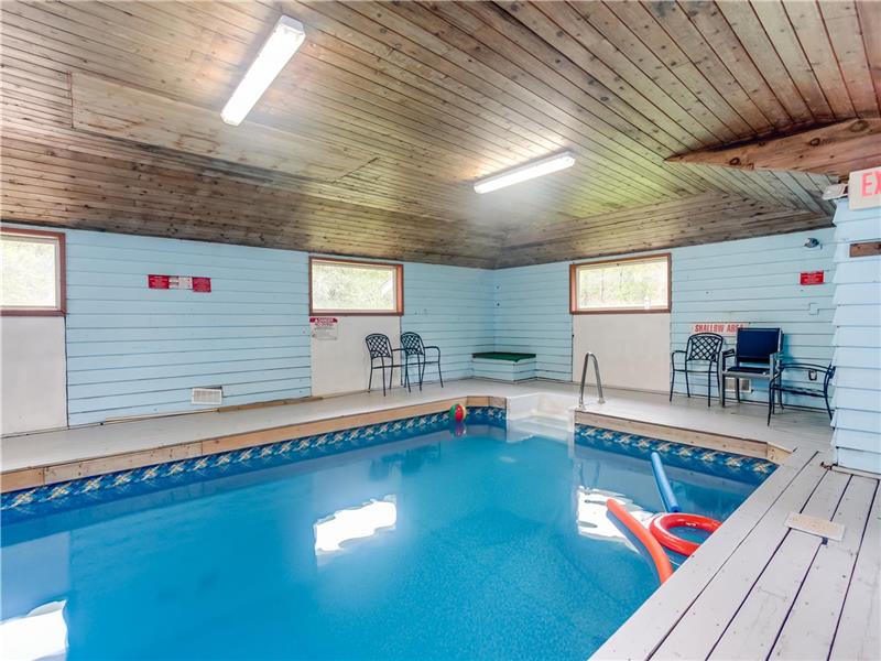 Skichalet Indoor Heated Pool Collingwood Cottage Rental Pl