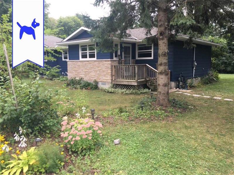 Touch of Glass Cottage in Bayfield