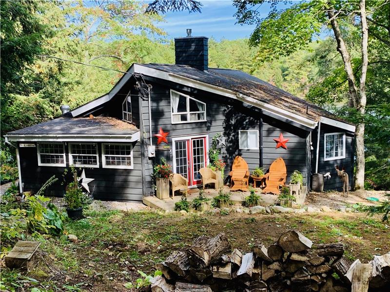 Magical Bass Lake Muskoka Getaway Muskoka Lakes Cottage Rental