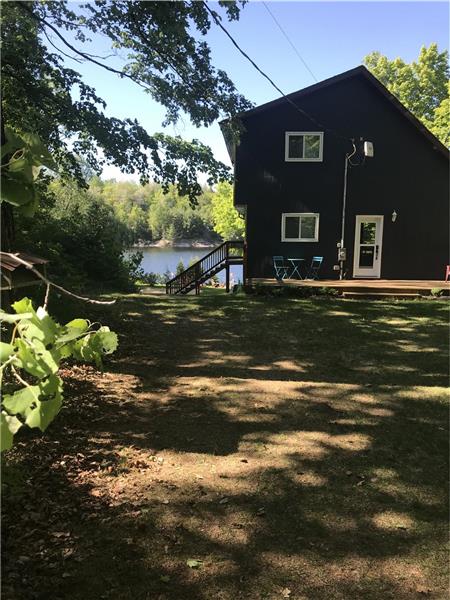 Robinson Lake Family Retreat- Now renting for 2026!