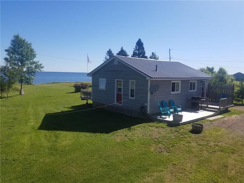 Beachfront Home - North Shore (Malagash), close to Tatamagouche & Wallace