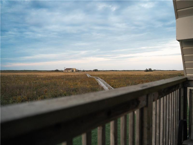 Charming 2-Story Cottage in Cap-Pelé, NB – Steps from Aboiteau Beach