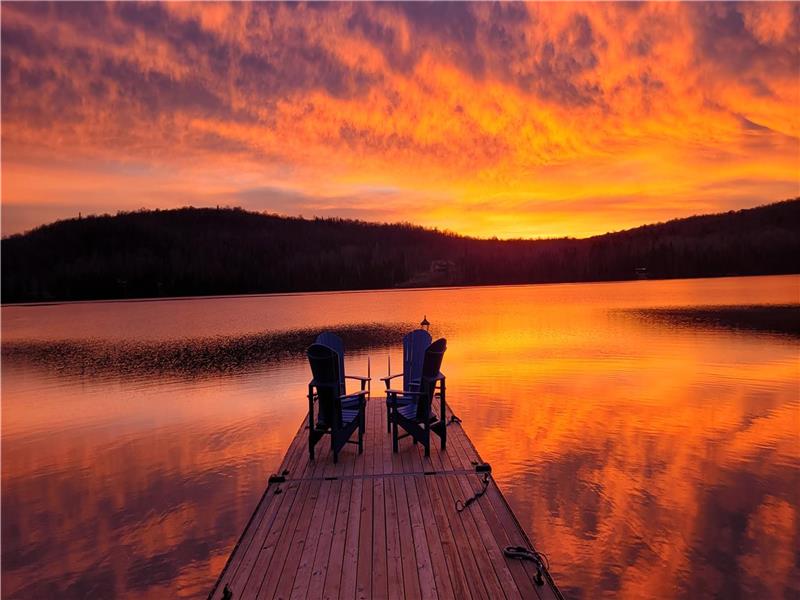 White Pine Cottages on Lake St Peter