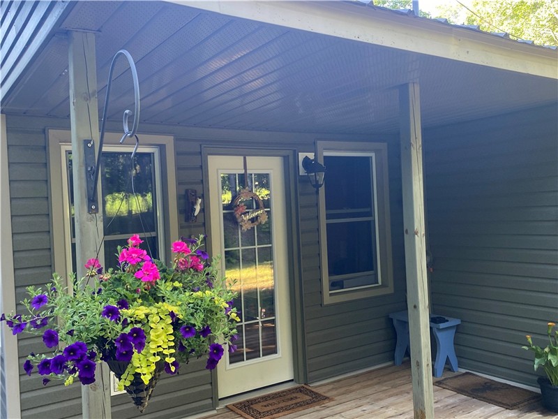 3 Bedroom Lakefront Cottage in Bracebridge
