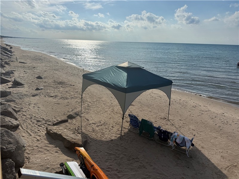 Waterfront! Southcott Pines, Grand Bend!