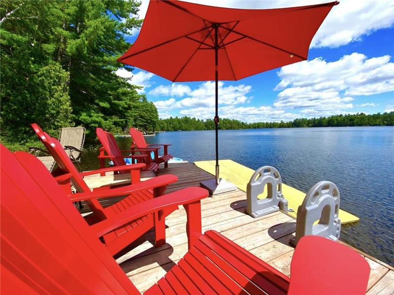 3-Bedroom Lakefront Kawartha Cottage on a quiet lake