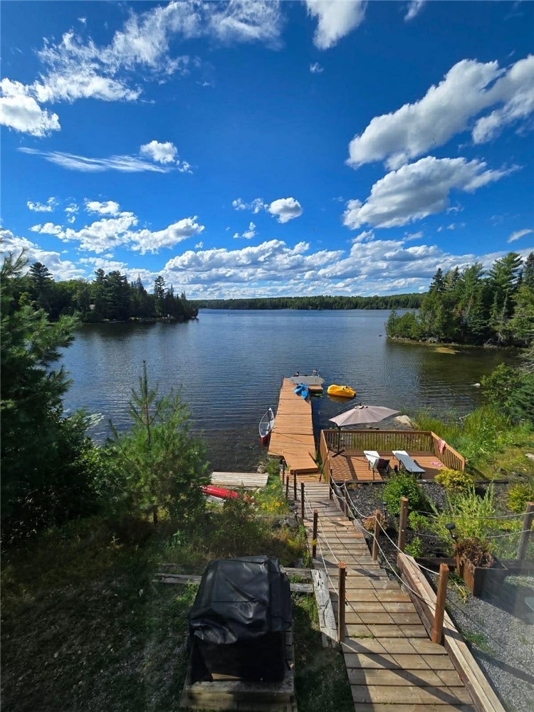 Pôr do Sol Lake House•Modern Cottage•Hot Tub•Pet Friendly•Waterfront•Sleeps Multiple Families