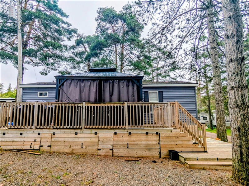 RESORT COTTAGE OWNERSHIP - ON PIGEON LAKE (Bobcaygeon)
