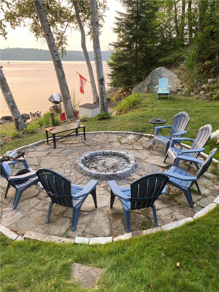 South West newly renovated waterfront paradise cottage!