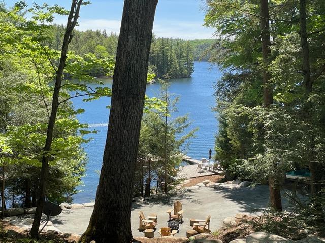 ***** Keewaydin Cove on Kennisis Lake **** ONLY 2 SUMMER WEEKS REMAING *****
