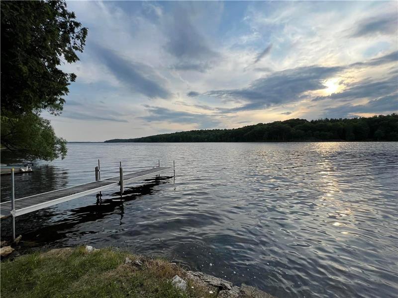 Cottage waterfront on Graham lake