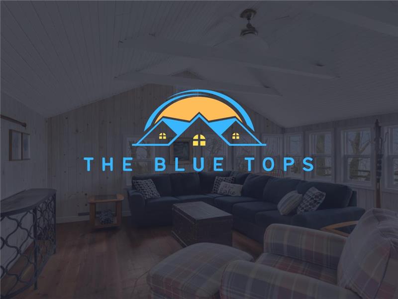 The Blue Tops - private camp with breathtaking views **pickleball court**