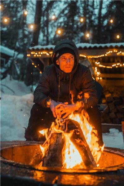 Family Winter Escape :Sauna,Fire pit(incl.Wood), Pet-Friendly, EVcharger, Winter Igloos