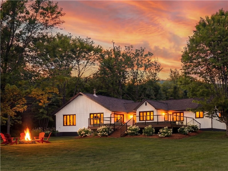 Lakefront Farmhouse | 80-Acre Private Forest & Trails | Hot Tub & Sauna