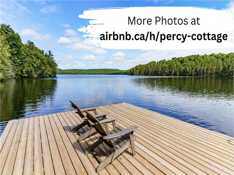 Perfect New Percy Lake Cottage ~ Waterfront ~ Starlink WIFI ~ Foosball ~ Haliburton, Ontario