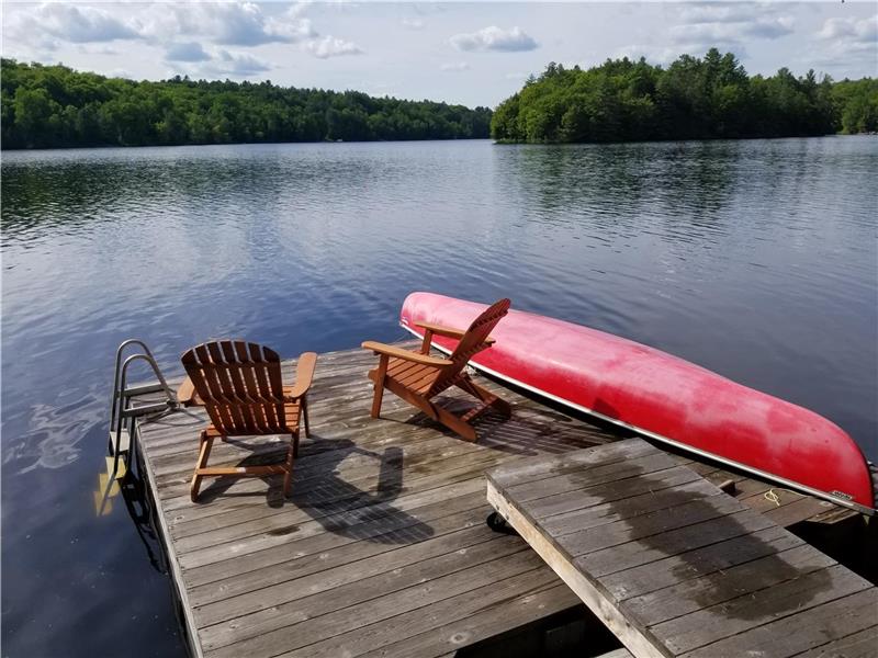 Sleepy Pines Lakefront Cabin