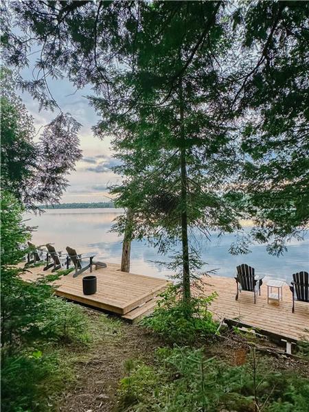Modern Lake House on White Lake