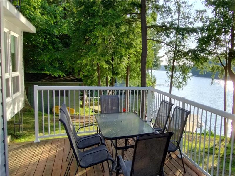 Ruby View Cottage on Otty Lake, Perth, Ontario