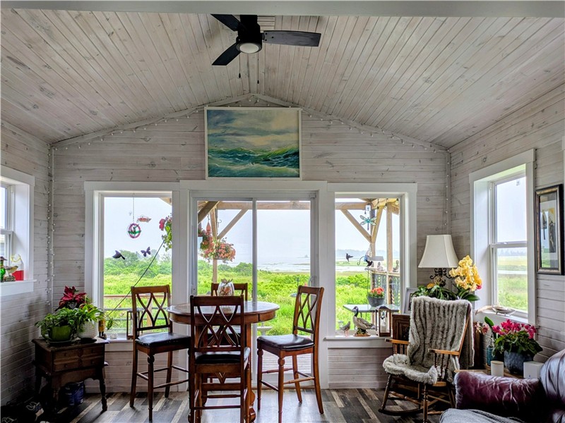 Seaside Beach House Axexandra PEI