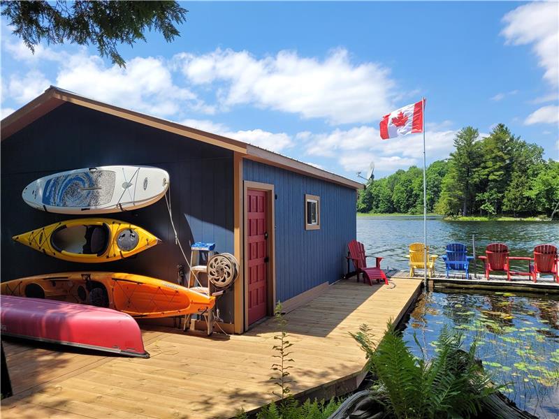 The Lily Pad on Loon Lake, Westport, ON